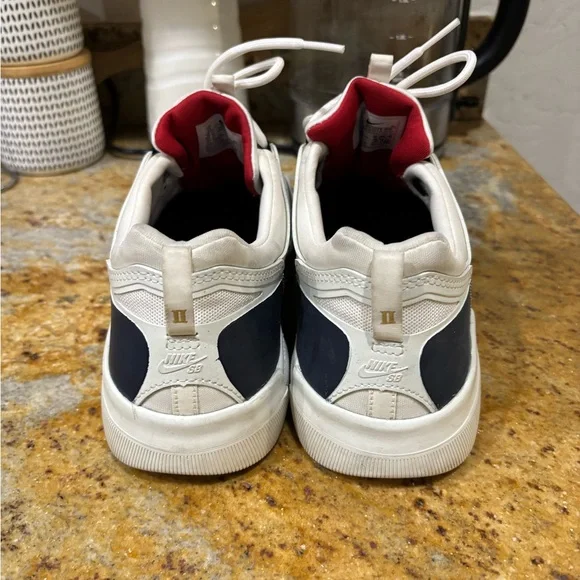 Nike Nyjah II size 11 - Picture 4 of 9